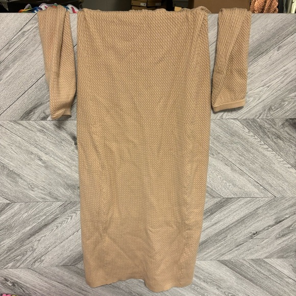 WeWoreWhat | Off Shoulder Sweater Dress In Beige Size XS NWT Cable Knit MIDI - Picture 9 of 12